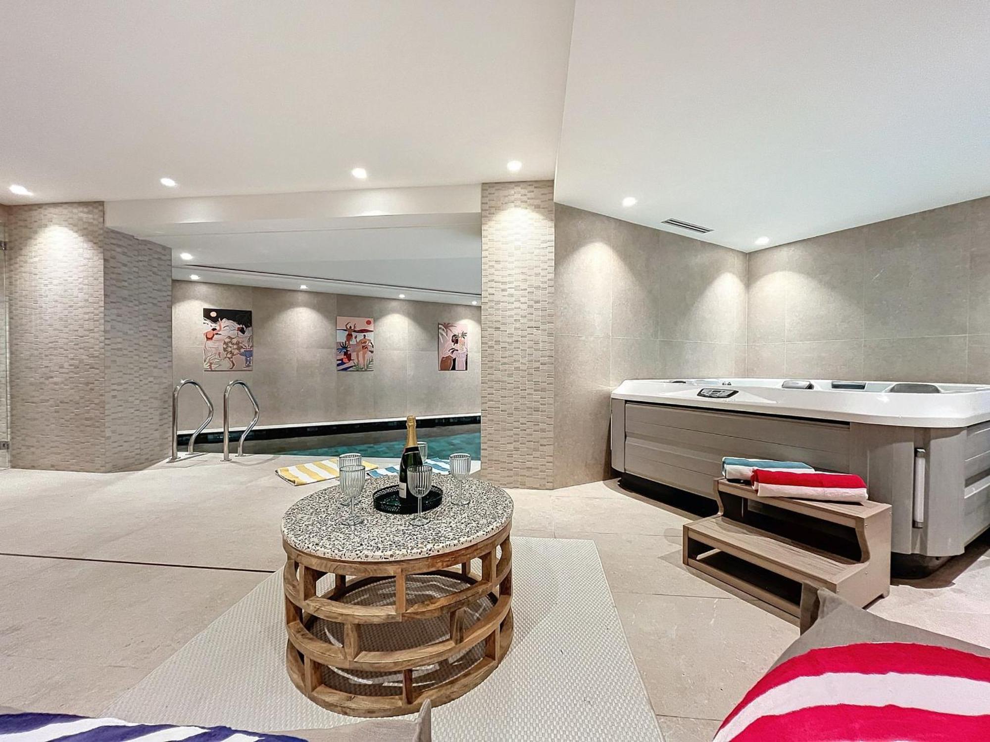 Chalet Meribel, 11 Pieces, 15 Personnes - Fr-1-688-79 Exteriör bild